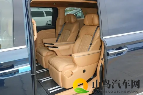 一周体验：26款岚图梦想家PHEV，能同时兼顾家用和商务吗？-1