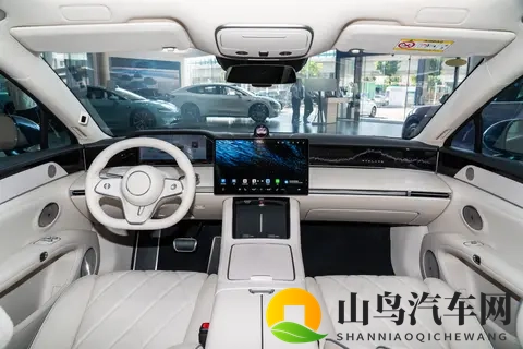 新车 现款售3098万元起,新款享界S9将于11月7日开启预订-1