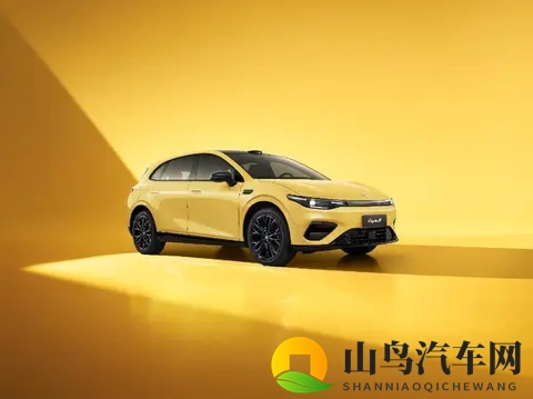 年轻运动高颜值轿跑 零跑Lafa5预售1058万起-3