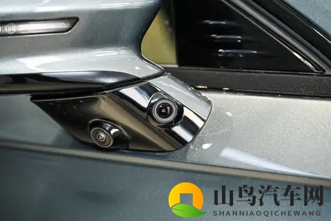 惊呆了！星途星纪元ET深度试驾：豪华大平层SUV，舒适才是硬道理-2