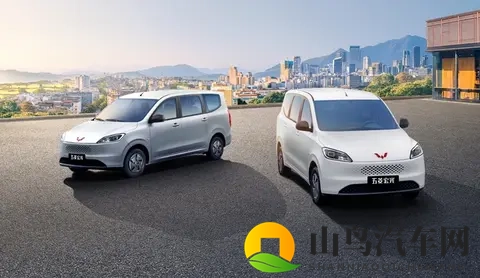 售价548万元起_全系手动挡 全新五菱宏光燃油版正式上市-1