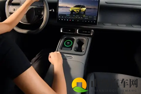 预售 1058 万元的 Lafa 5,是零跑心中的「白月光」-1