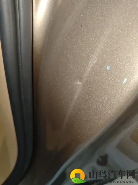 十年老马也能再战！二手保时捷Macan，92万公里还值吗？-3