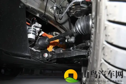 埃安 AION i60,广汽又出一款家用车,细节都考虑了,适合家里用-2