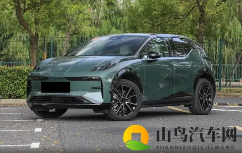 2026款极氪X还是那么个性,新增三款车型,针对配置进行优化-3