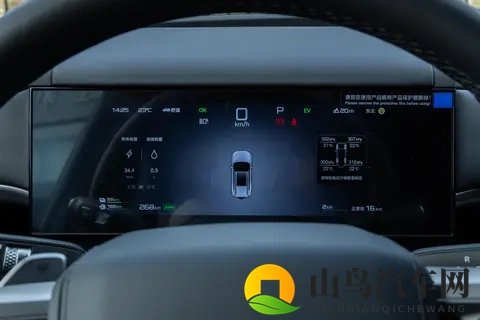 比亚迪方程豹钛7：空间宽敞，续航实用，适合家用和轻度越野-3