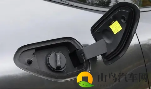 续航1270km+四激光雷达！阿维塔12四激光版实力不俗，值得一看-2