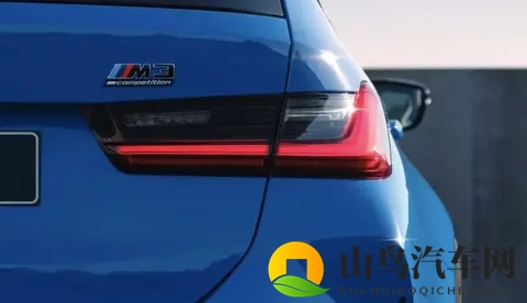 9439万的宝马M3旅行版，36秒破百！但这钱花得不值-3