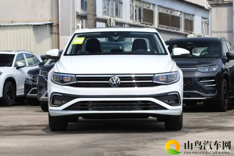 51人气女神阿朱:未来科技与时尚融合,热门车型深度解析-1