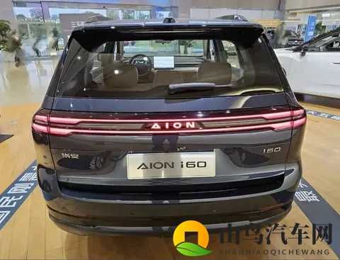 埃安AION i60到店，轴距近2米8还带车外投影，增程_纯电动力任选-3
