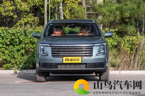 家用SUV七座怎么选?捷途X70L磁悬浮豪华电SUV7座车值得入手吗?-1