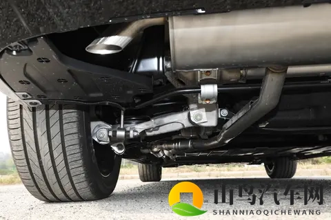 花30多万买一辆大型六座SUV，图啥？看完这篇再说-2