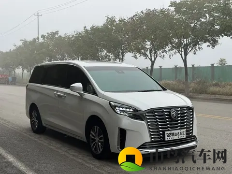 2088万拿下准新一手别克GL8，宜商宜家的陆上公务舱-1