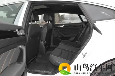 大众CC新车选购指南 版本之间怎么选?优缺点有哪些?-1