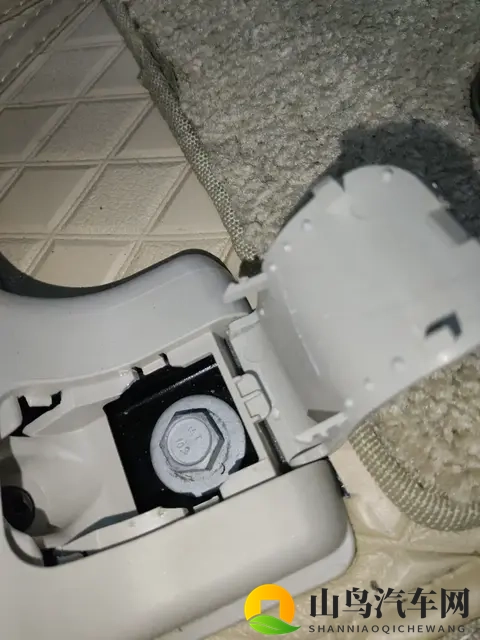 23款别克GL8陆尊版，2万公里准新车，宜商宜家好选择-1