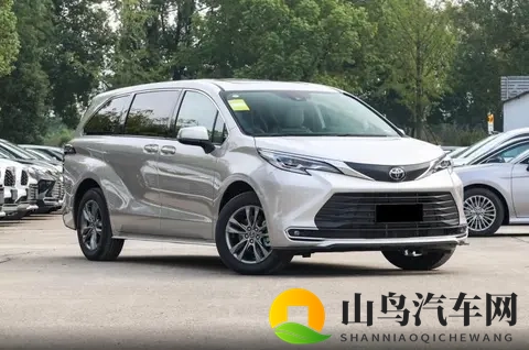 低油耗+大空间BUFF叠满，丰田赛那能选吗？家用就这么选-1