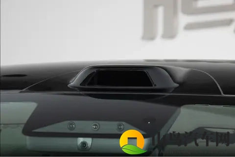 体验腾势N8L DM：娃不晕车，老人不喊累，​适合全家人的全能选手-2