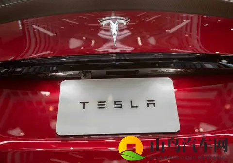 特斯拉降价,马斯克赌政策,技术暗线浮出水面-2