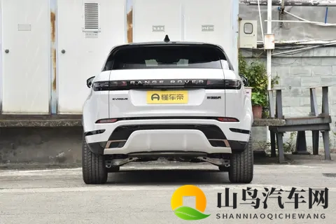 选车丨外观硬派年轻，两款车型配置，揽胜极光怎么选？全方面分析-2