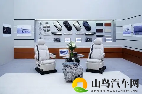 岚图泰山11月18日上市， 50万级旗舰新能源SUV解析-1