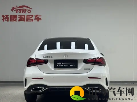 10万出头！2019款奔驰A200L，圆你奔驰梦？-3