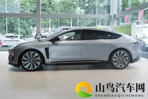 蔚来ET9:打破传统定义,重新定义新时代智能电动行政旗舰-3