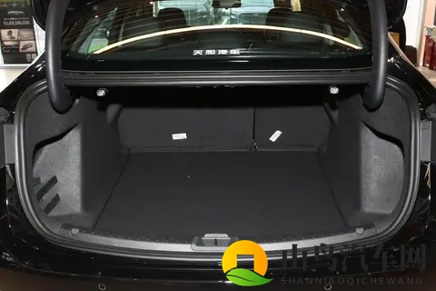 15万级合资B级车优选!2025款蒙迪欧豪华型深度试驾报告-2