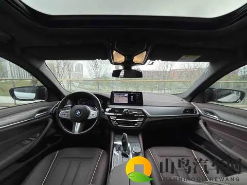 一手准新宝马5系，20T豪华座驾，不到30万享-3