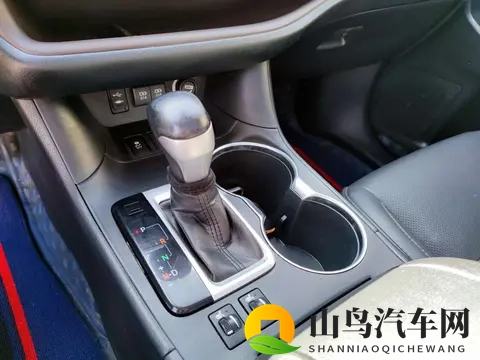 1399万拿下丰田汉兰达，家用出行好选择-2