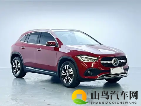 12万多拿下红色奔驰GLA，54万公里，都市丽人的时尚之选-1