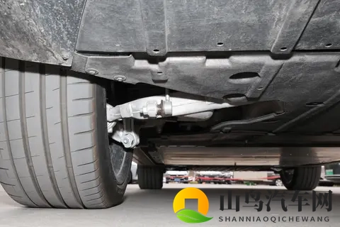 超越期待的行政新标杆：蔚来ET9签名版如何以技术重构旗舰价值-2