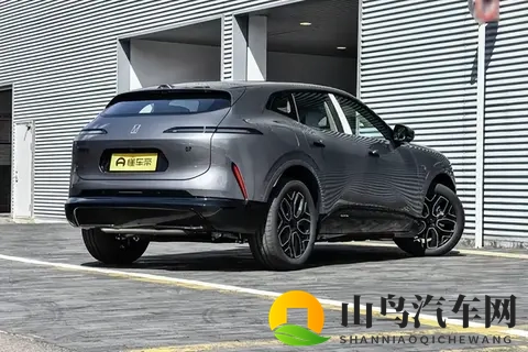 华为乾崑ADS 4+鸿蒙座舱，这款SUV“满配”开卷-1