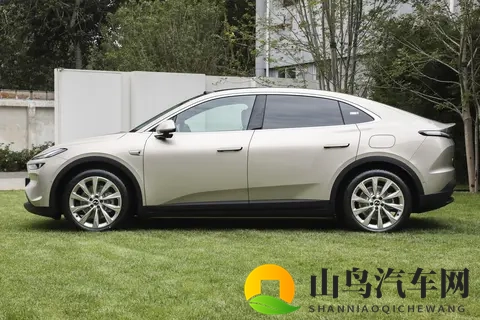 2025款乐道L60长续航版试驾感受：续航够用，补能不愁，保值无忧-1