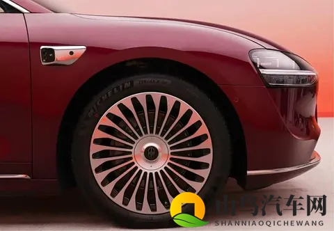 新款享界S9官图发布_11月上市，预订即将开启，星云尾灯亮眼-1