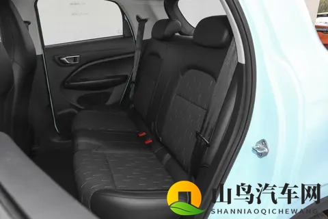 零跑T03：续航超400km，80kW电机，5万级微型纯电代步小车-3