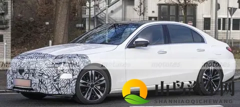 全新奔驰C级要来了，长得越来越高档了！-2