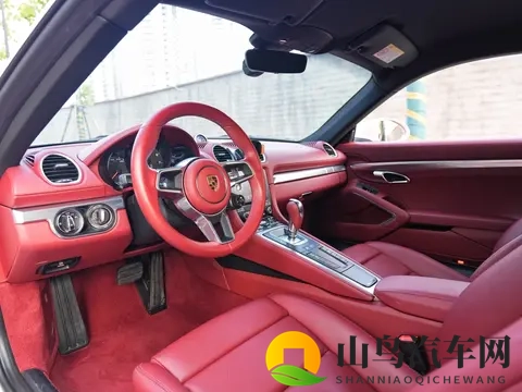 美女搞基软件：智能语音助手成汽车新宠，提升驾驶乐趣-1