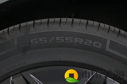 买得钛对了！这台20万级中大型SUV，真的太适合家庭用户了-3