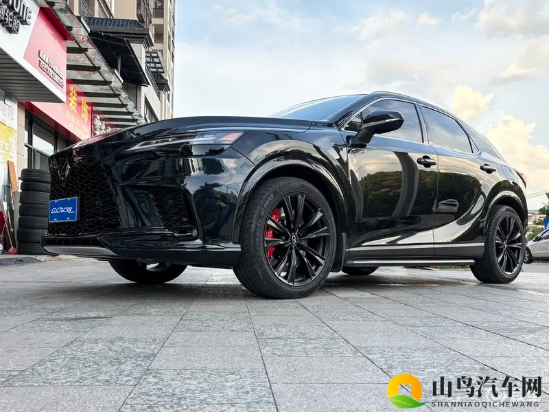 雷克萨斯RX300改装MUC前轮六活塞刹车卡钳-1