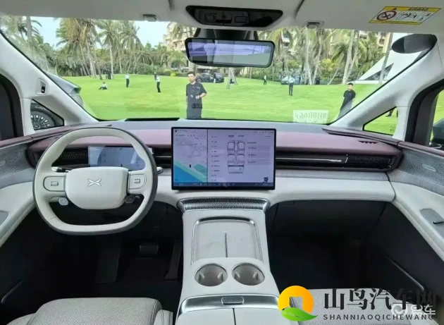 小乔翻白眼流口水流眼泪的：小乔表情失控，眼泪口水齐飞-2