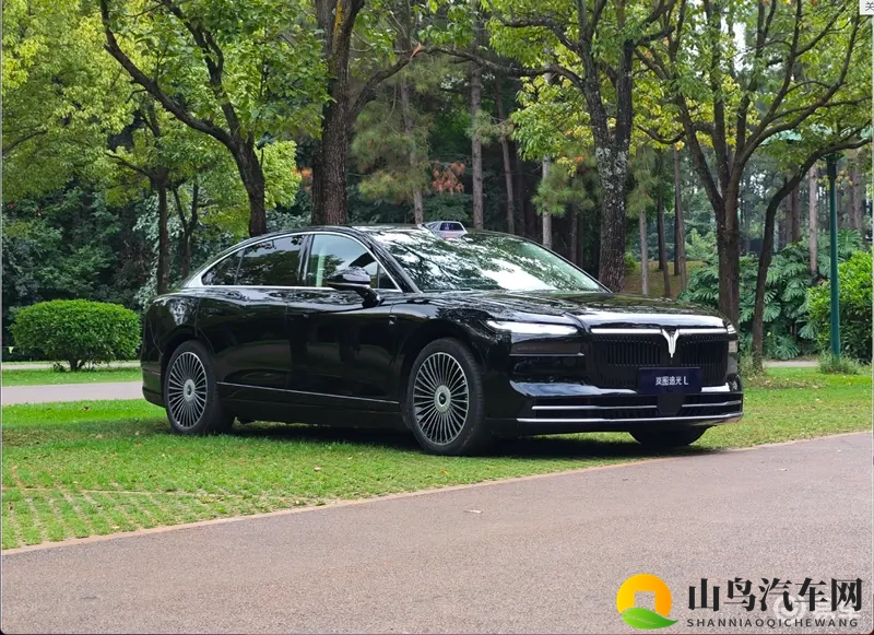 岚图追光L：与56E对决，试驾体验大揭秘-1