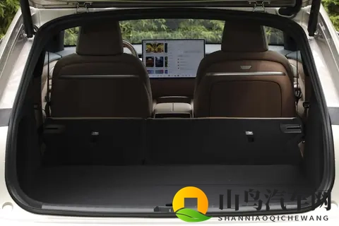 乐道L60长续航版深度试驾:实力诠释什么才是家用纯电SUV-3