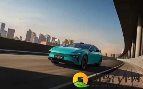 东风奕派eπ007+四驱只要15万,定价全面对标N7_A06-3