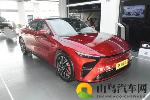 雪豹四驱+云台底盘,超能智享美学轿跑2025款星纪元ES,1528万起-2