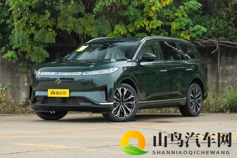 限时1599万起，增程_纯电可选，东风奕派eπ008五座版值得选吗？-2