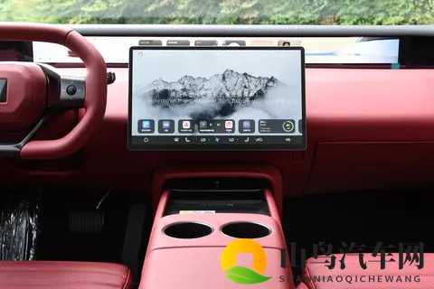 25万预算买什么车好?这款中型轿车全系标配华为ADS 30,值得一看-2