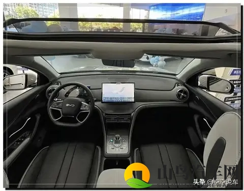728万入手1400km续航,比亚迪海狮05直降23万,4S店为何被围爆-2