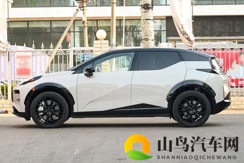 限时价1458万元起 焕新极氪X上市 配LV调光天幕-2