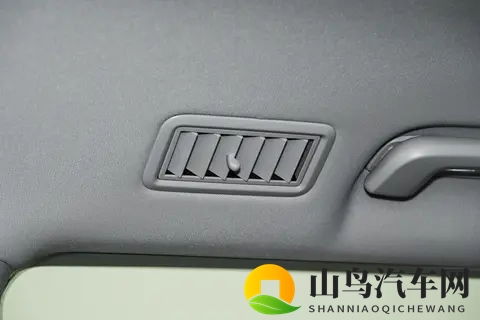 新车|指导价730万元起_置换价710万元起,五菱星光730上市-1