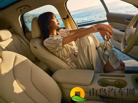 欧拉5预售1098万起，设计是最大卖点，瞄准元PLUS_银河E5-2